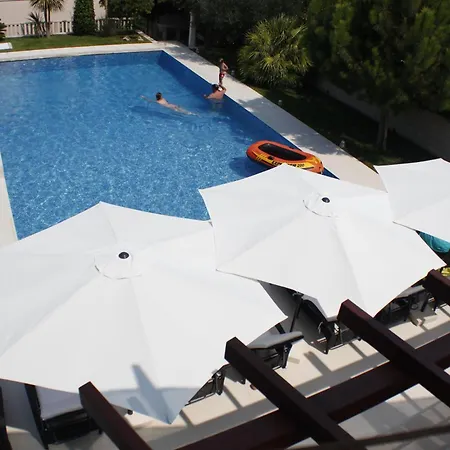 Lejlighed In Der Ersten Etage Mit Meerblick Splitska