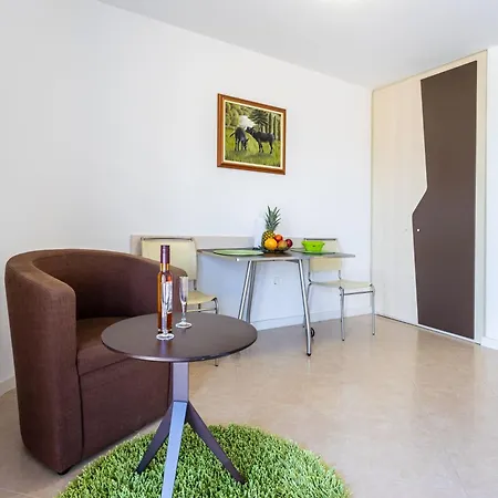 In Der Ersten Etage Mit Meerblick